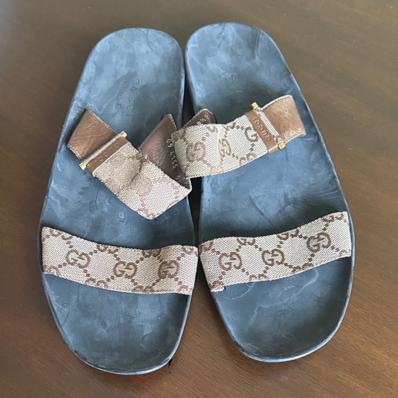 Gucci Shoes - Gucci Brown GG Canvas Slide Sandals with Black Footbed US size 9.5